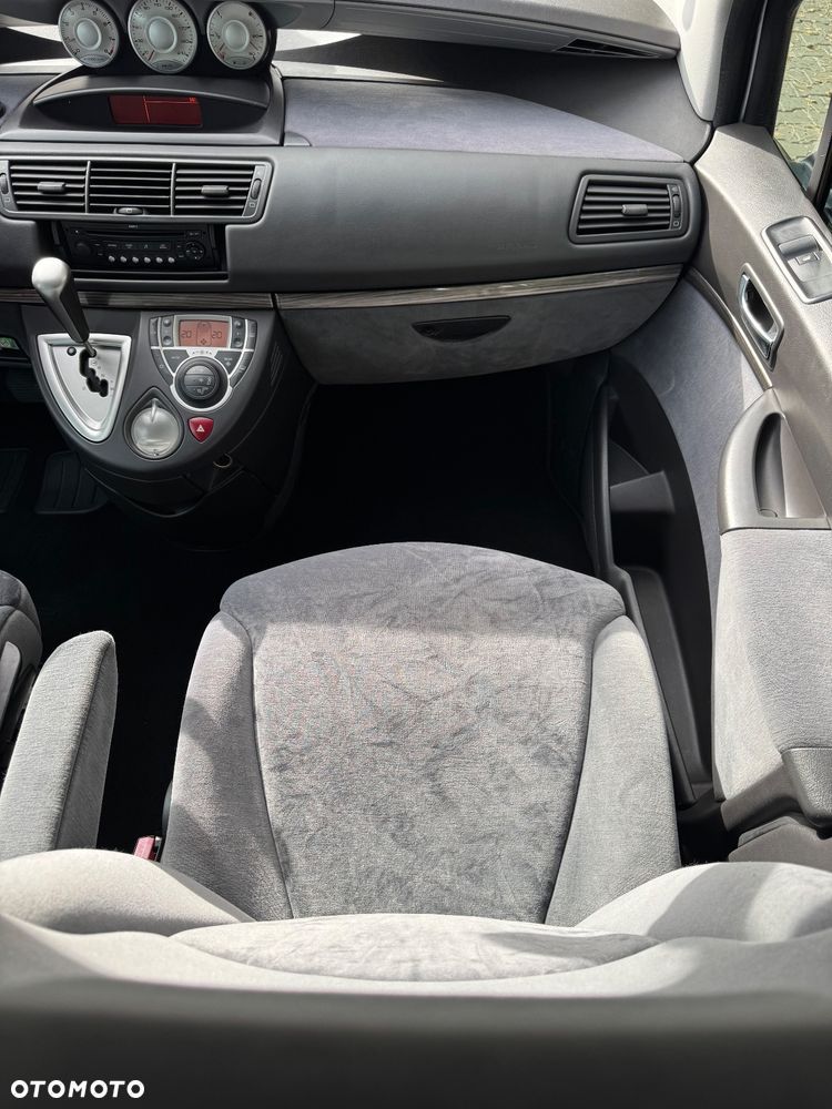 Citroën C8 2.0 16V Tendance - 18