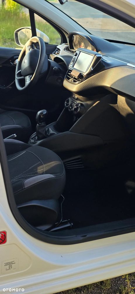 Peugeot 208 1.6 e-HDi Active STT - 8