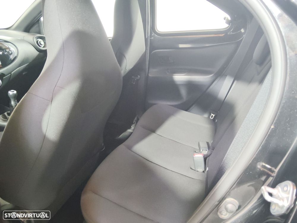 Toyota Aygo X 1.0 Play - 8