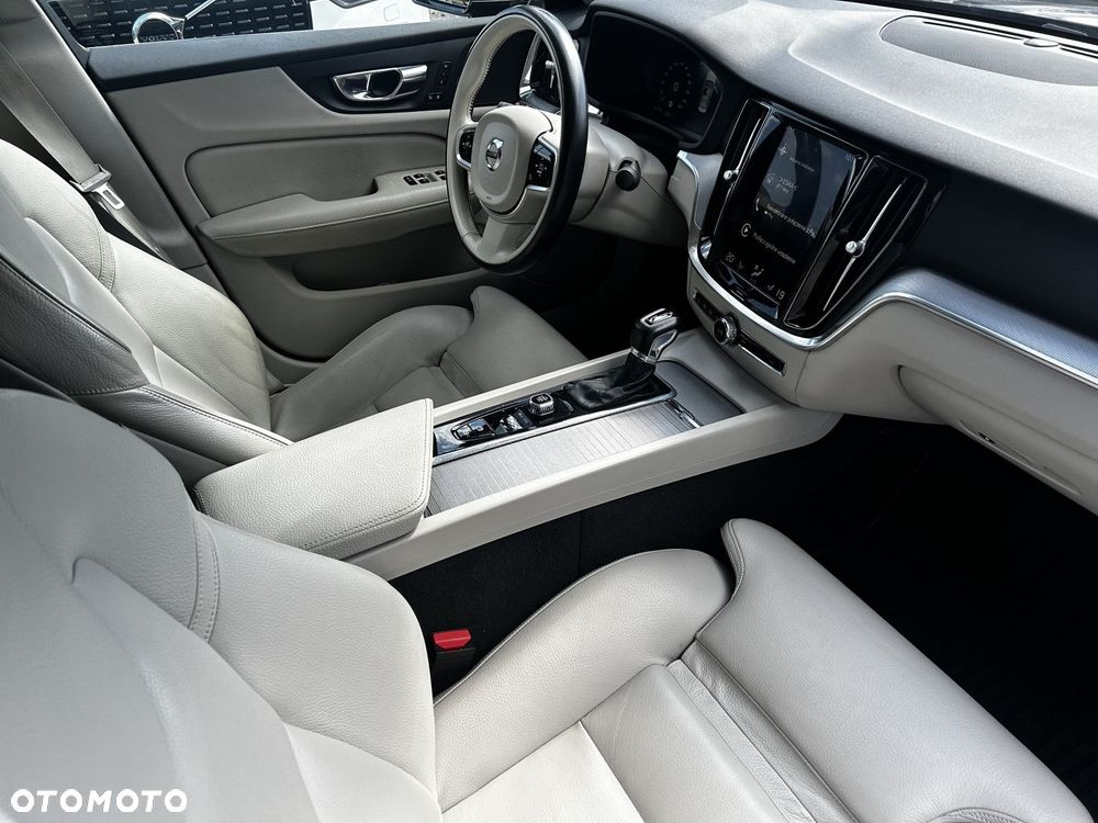 Volvo S60 - 12
