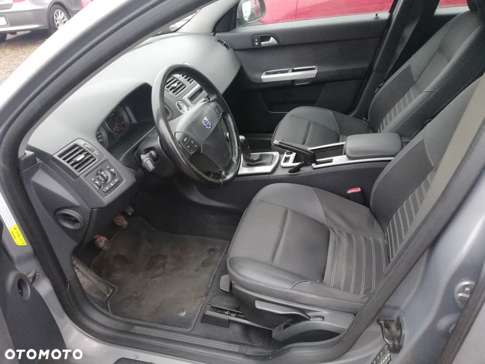 Volvo V50 1.6D DPF Momentum - 19