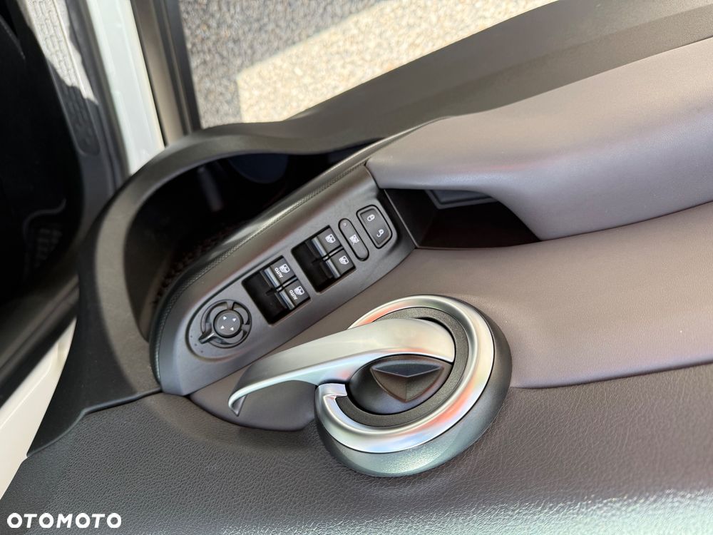 Fiat 500X 1.6 E-torQ 4x2 S&S Rockstar - 16