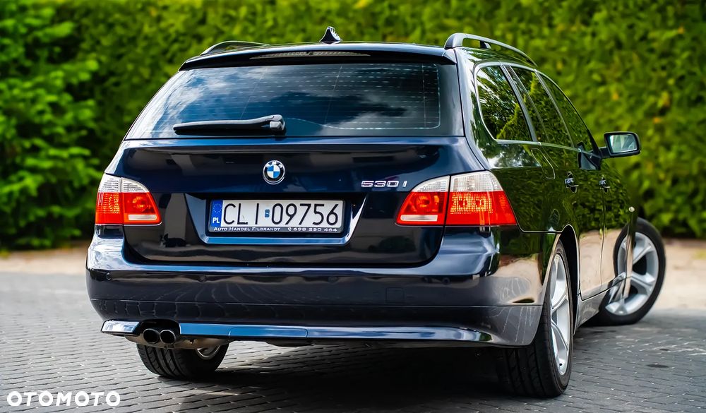 BMW Seria 5 530i - 14
