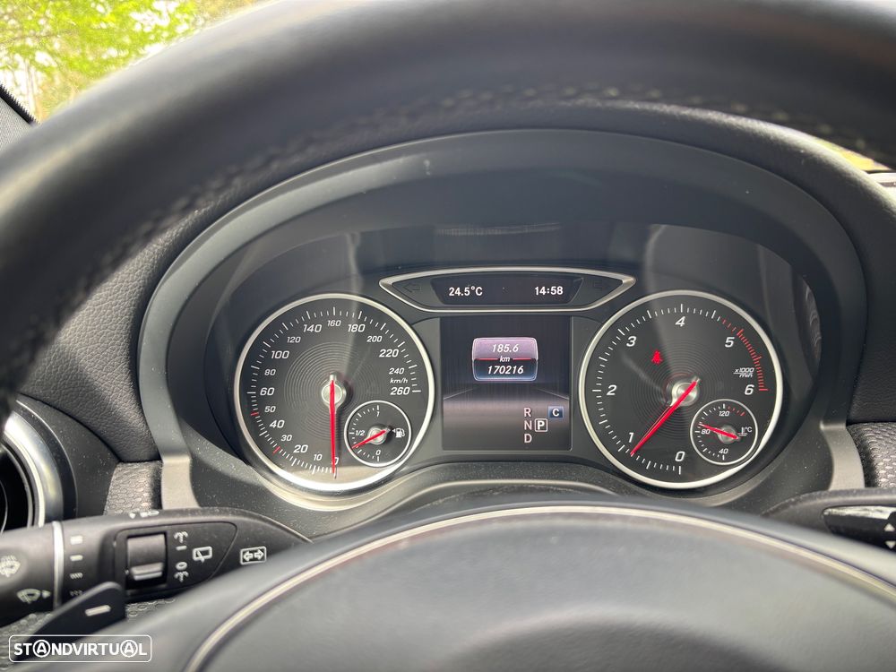 Mercedes-Benz A 180 d AMG Line Aut. - 2