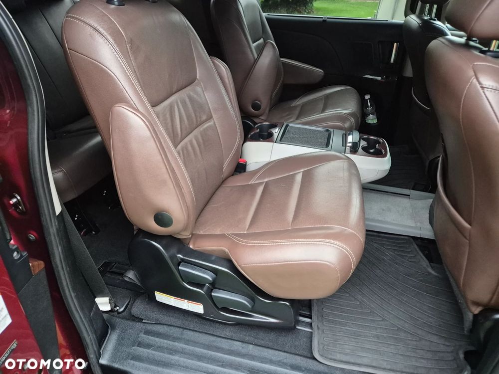 Toyota Sienna 3.5 V6 Limited AWD - 14