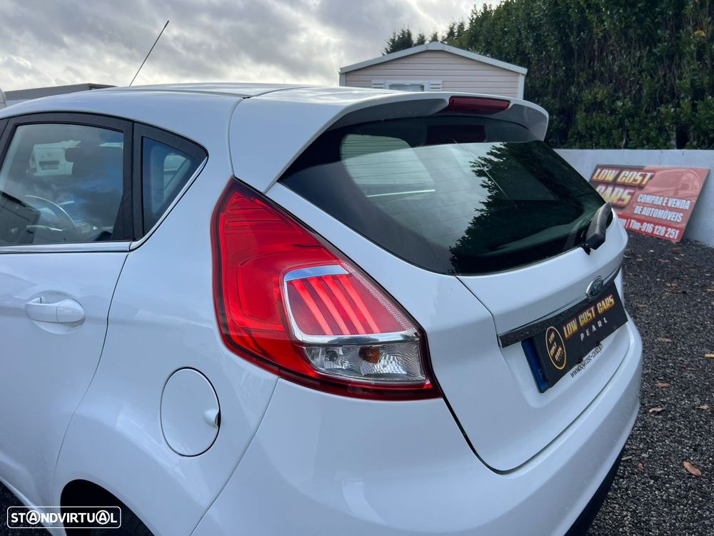 Ford Fiesta 1.5 TDCi Titanium - 22