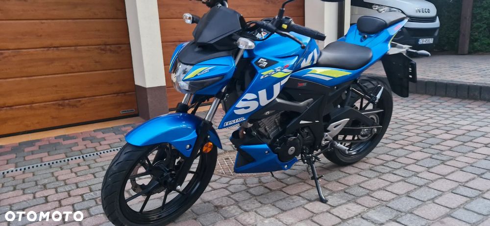 Suzuki GSX - 7