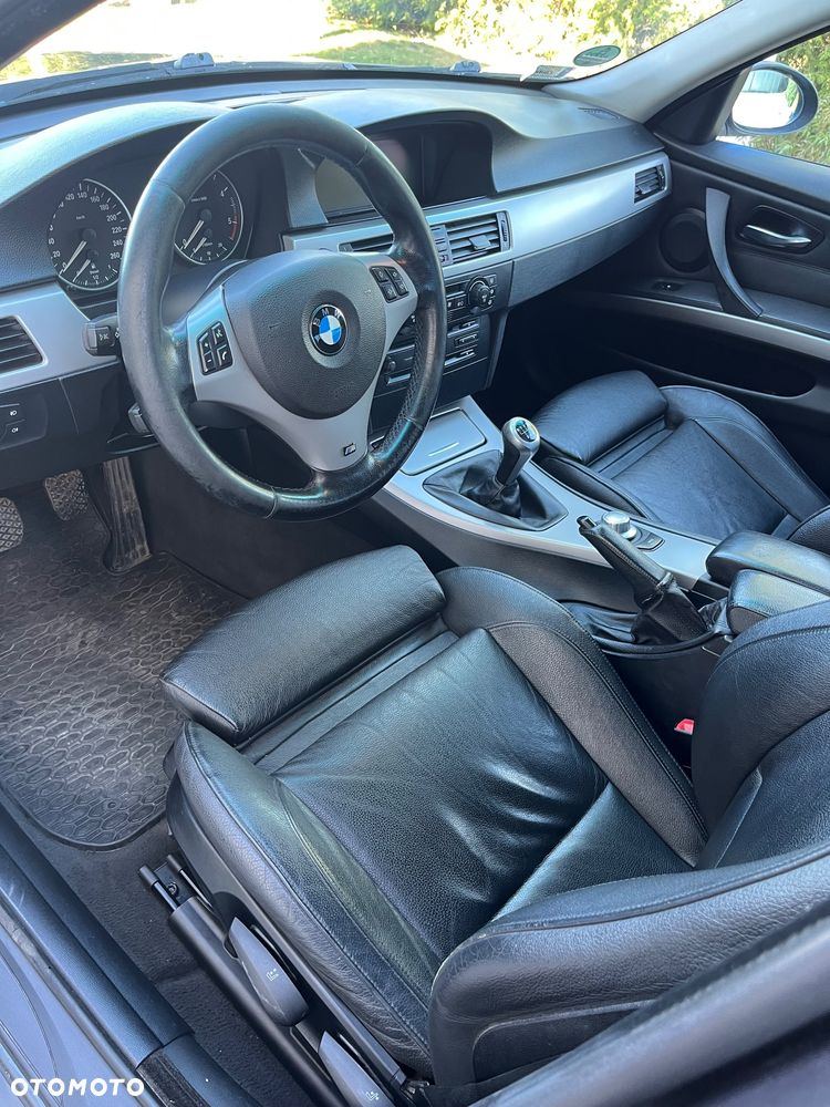 BMW Seria 3 - 29
