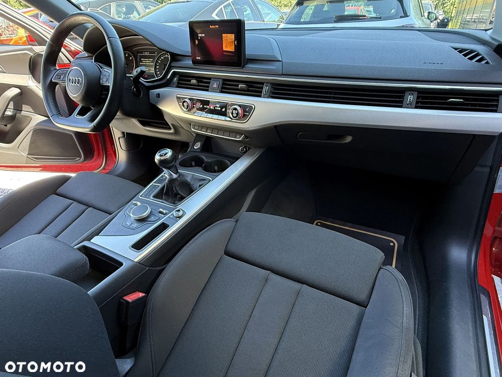 Audi A4 Limousine 2.0 TFSI ultra - 17
