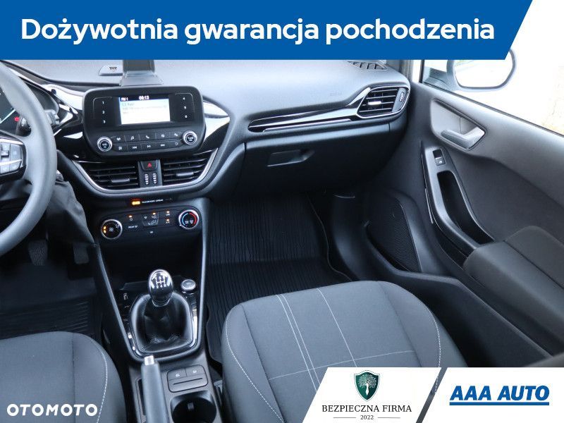 Ford Fiesta - 10