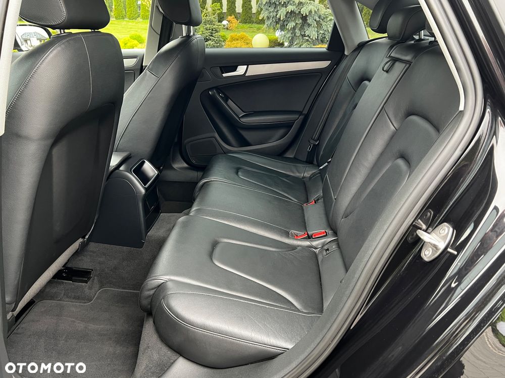 Audi A4 Limousine 2.0 TDI DPF Ambition - 25
