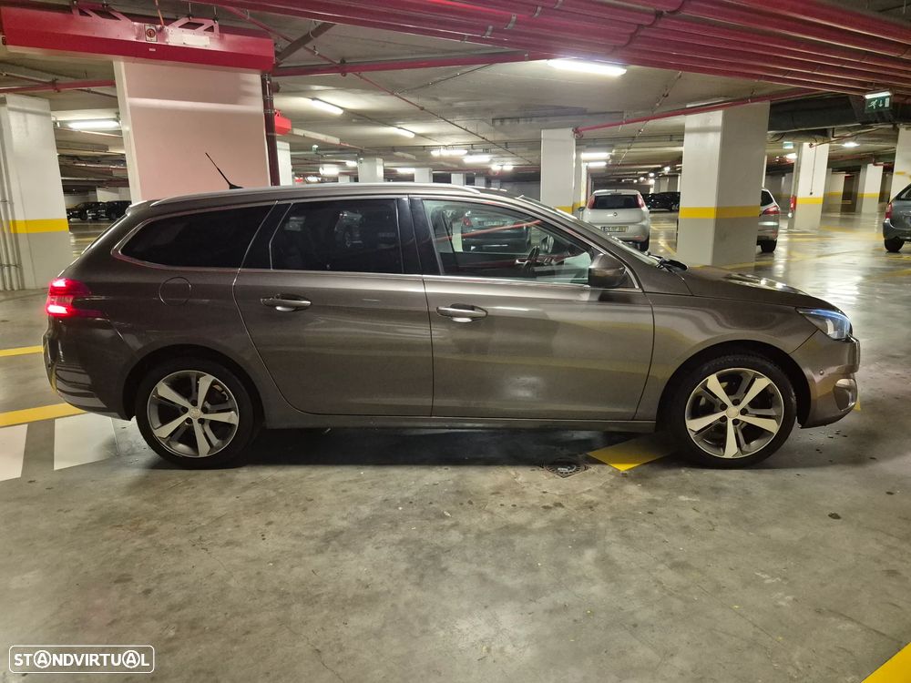 Peugeot 308 SW 1.6 e-HDi Allure - 9