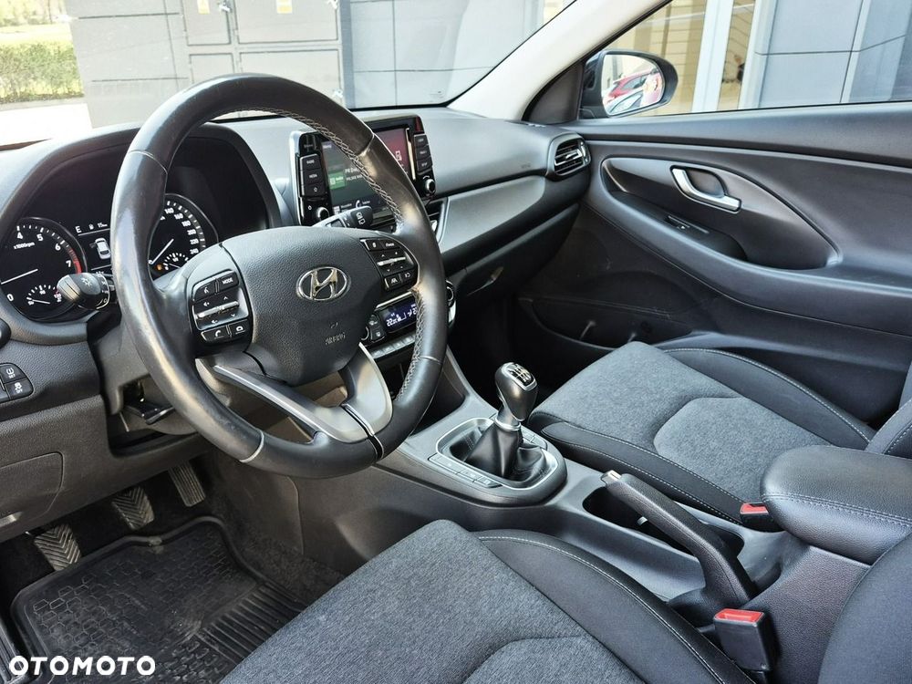 Hyundai i30 1.5 T-GDI 48V Smart - 10