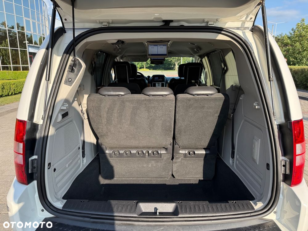 Chrysler Grand Voyager 3.8 V6 Limited - 27
