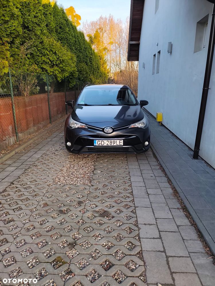 Toyota Avensis 1.8 Sol MS - 1