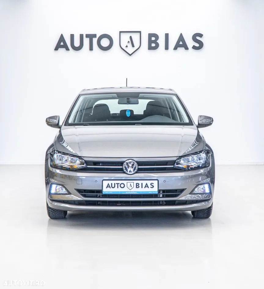 Volkswagen Polo 1.0 TSI DSG Comfortline - 23