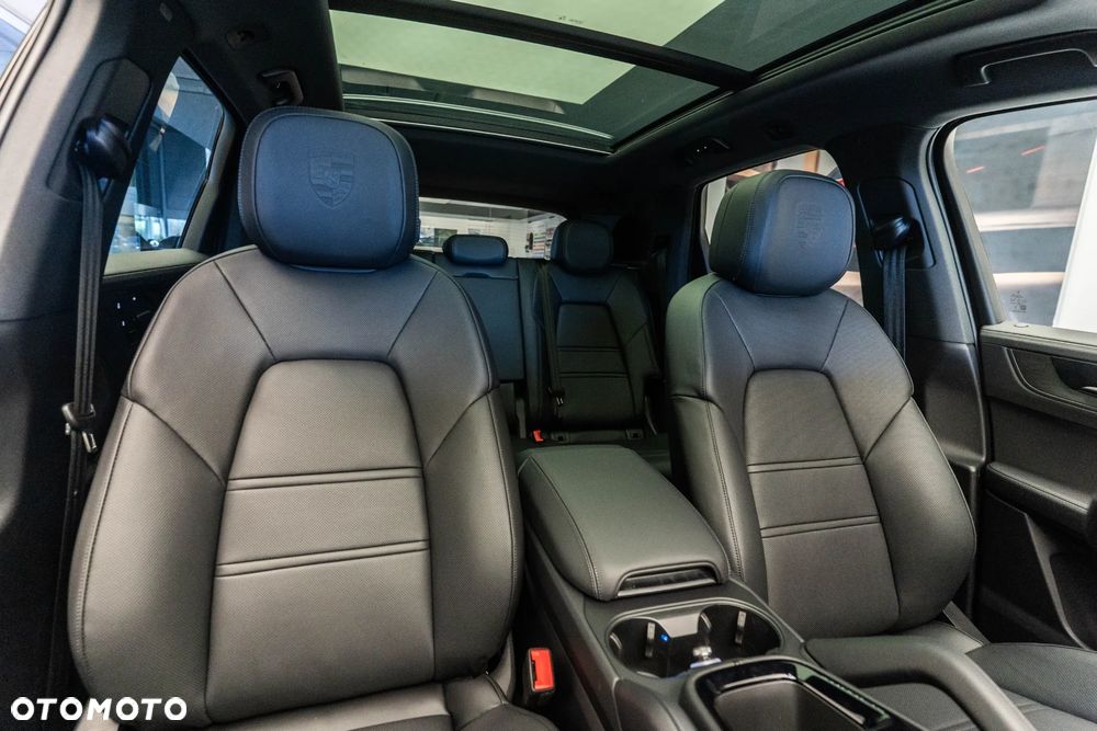 Porsche Cayenne E-Hybrid PHEV Black Edition - 14
