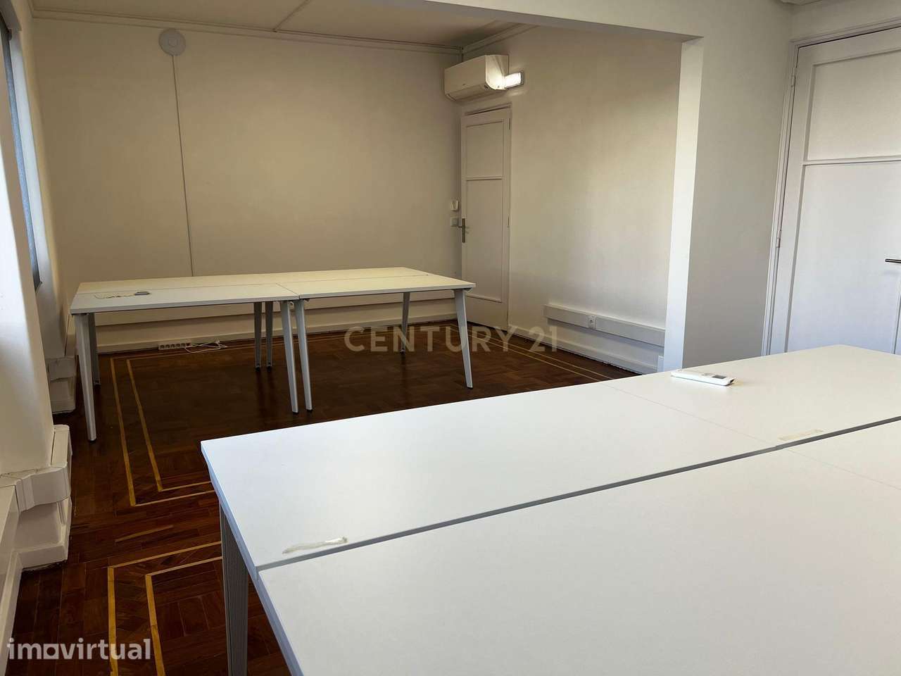 Escritório 30m² | Av. António Augusto de Aguiar | Tudo incluído - Grande imagem: 3/17