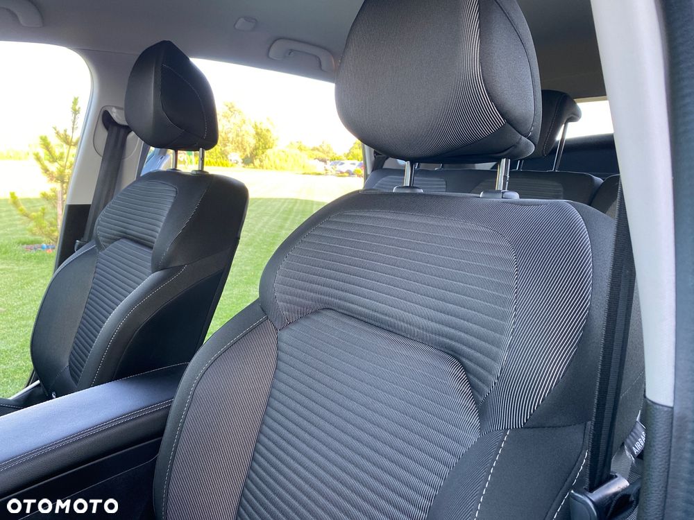 Renault Scenic - 25
