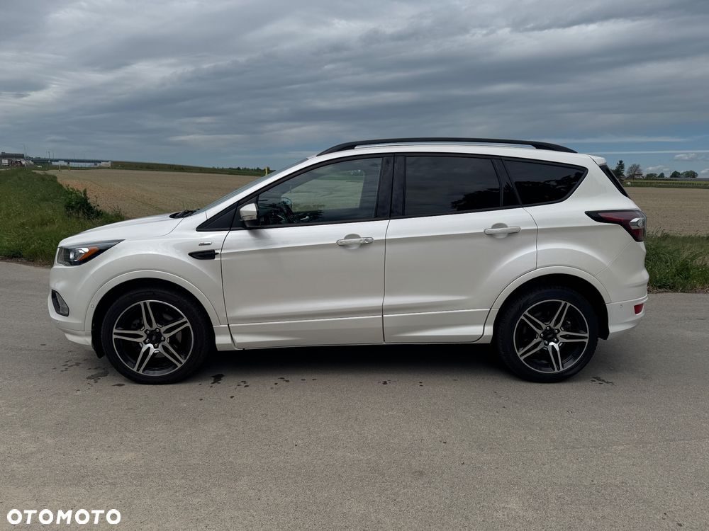 Ford Kuga 2.0 TDCi 2x4 ST-Line - 2