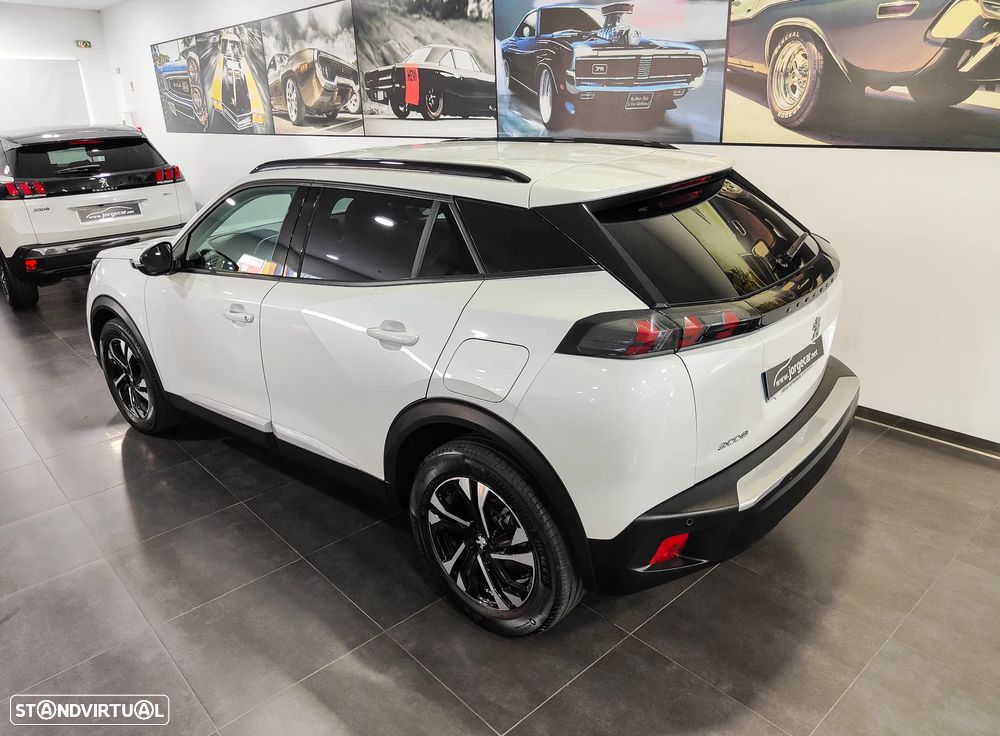 Peugeot 2008 1.2 PureTech Allure EAT8 - 19