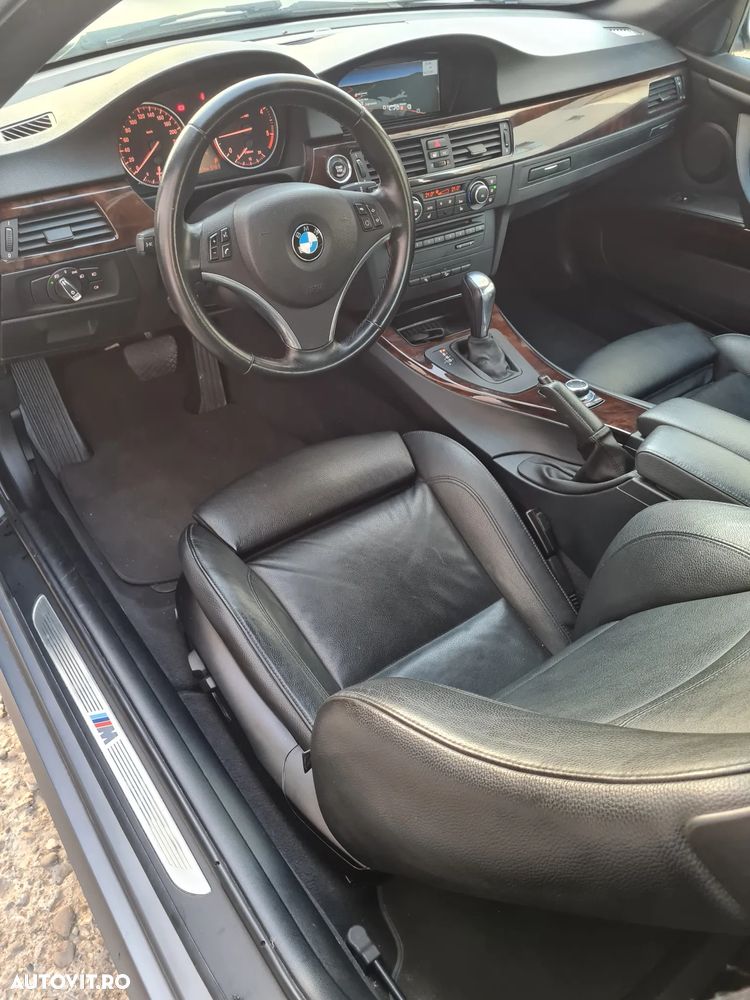 BMW Seria 3 320d xDrive Aut. Edition Exclusive - 11
