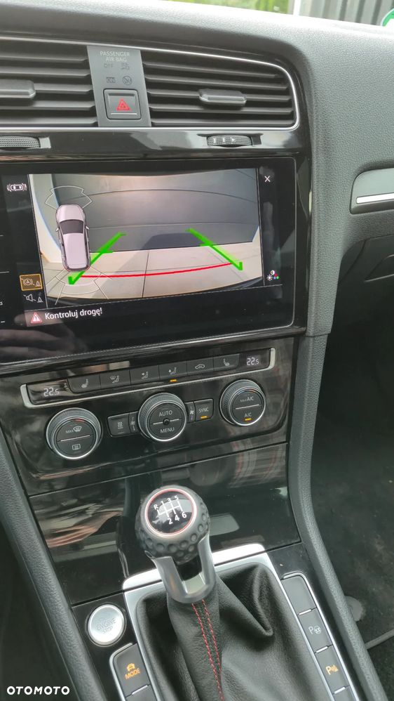 Volkswagen Golf GTI 2.0 TSI OPF Performance - 17