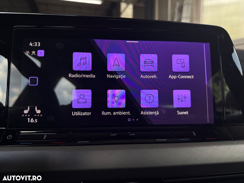 Volkswagen Golf 1.5 eTSI ACT DSG MHEV Style - 35