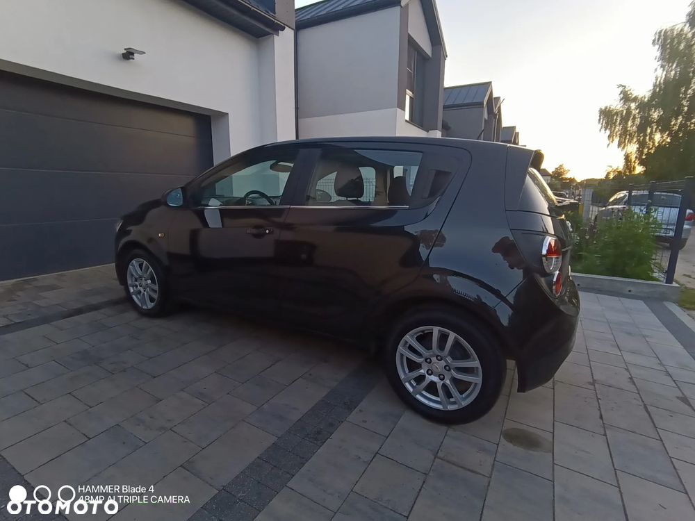 Chevrolet Aveo 1.6 LTZ - 7