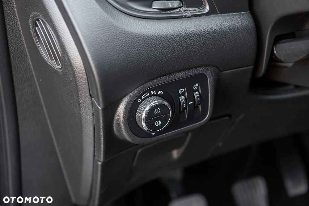 Opel Zafira 1.4 T Cosmo - 10