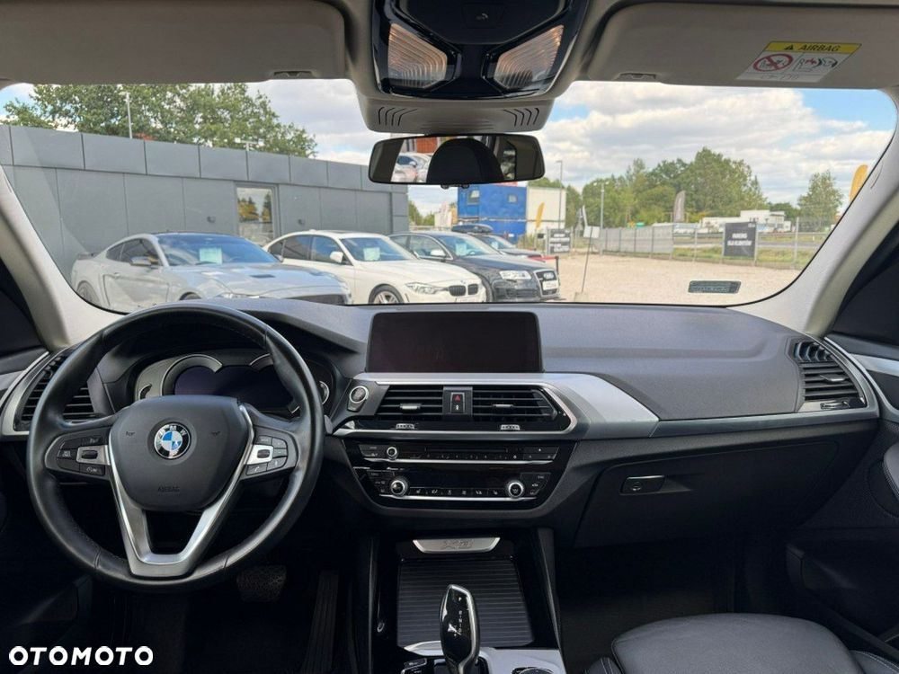 BMW X3 xDrive20d - 12