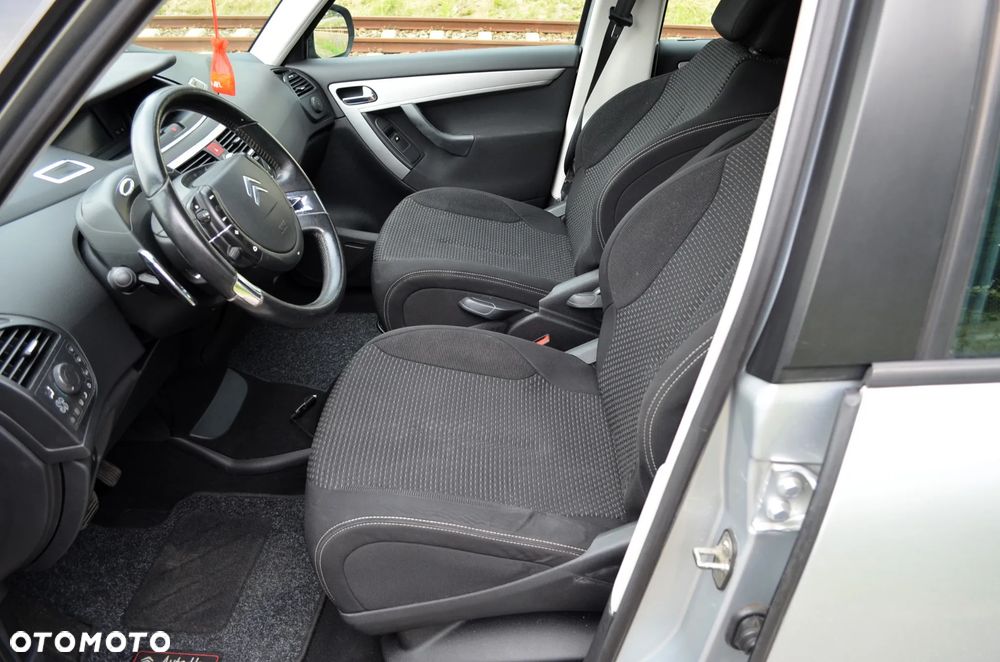 Citroën C4 Grand Picasso - 11