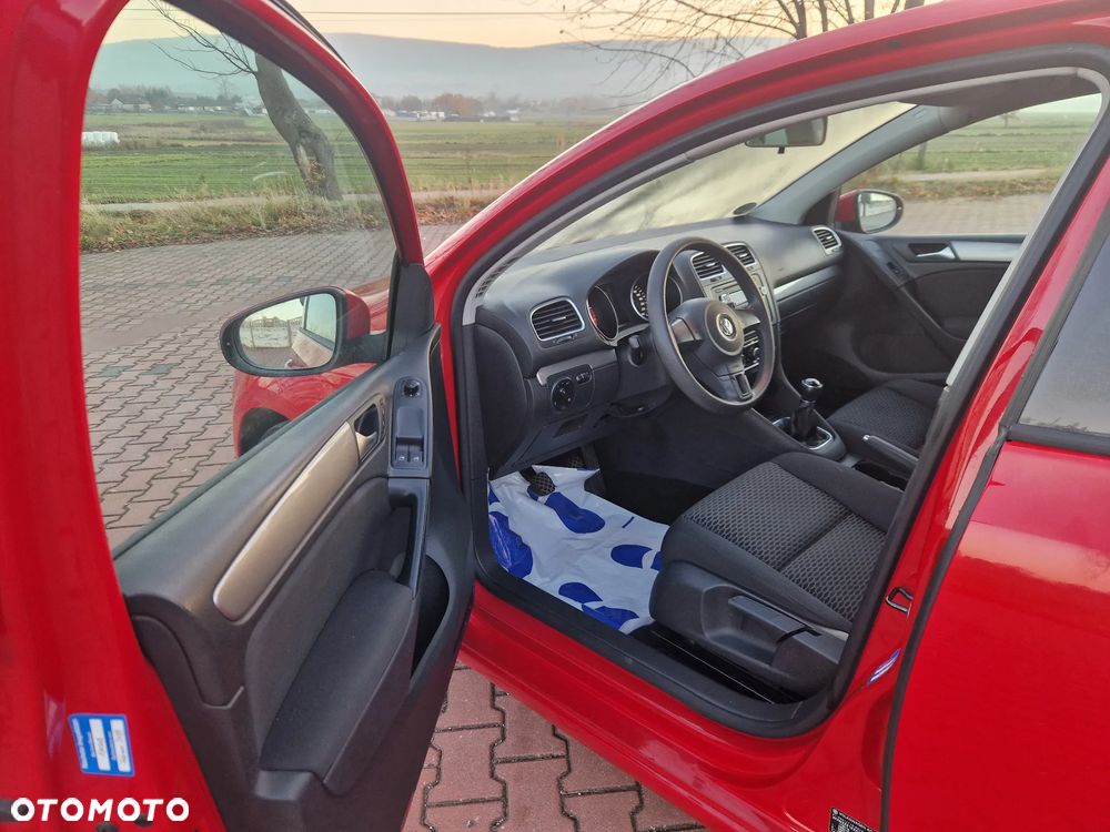 Volkswagen Golf 1.6 Comfortline - 9