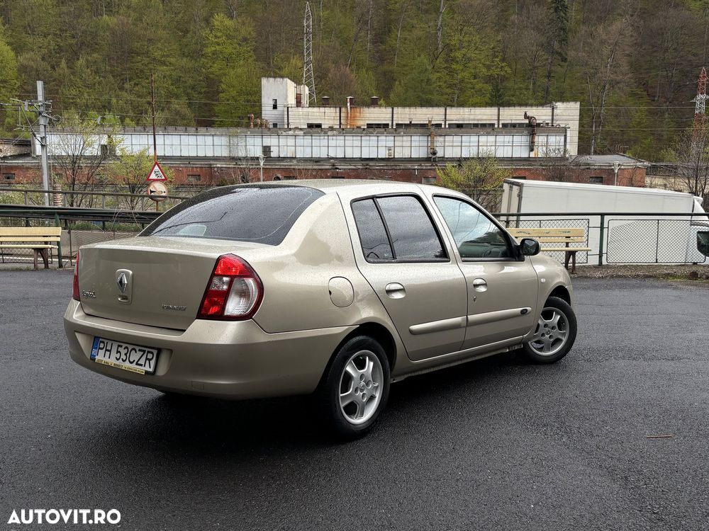 Renault Symbol - 3