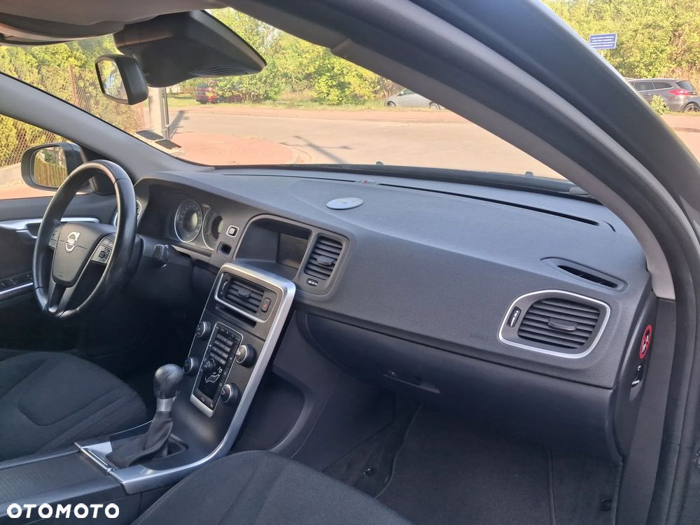 Volvo S60 DRIVe Kinetic - 6