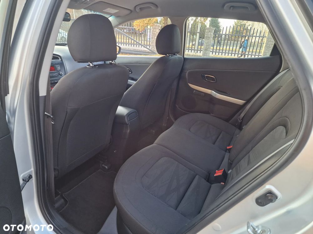 Kia Ceed 1.6 CRDi M - 15