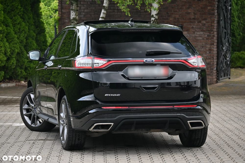 Ford Edge 2.0 TDCi Twin-Turbo 4WD ST-Line - 13