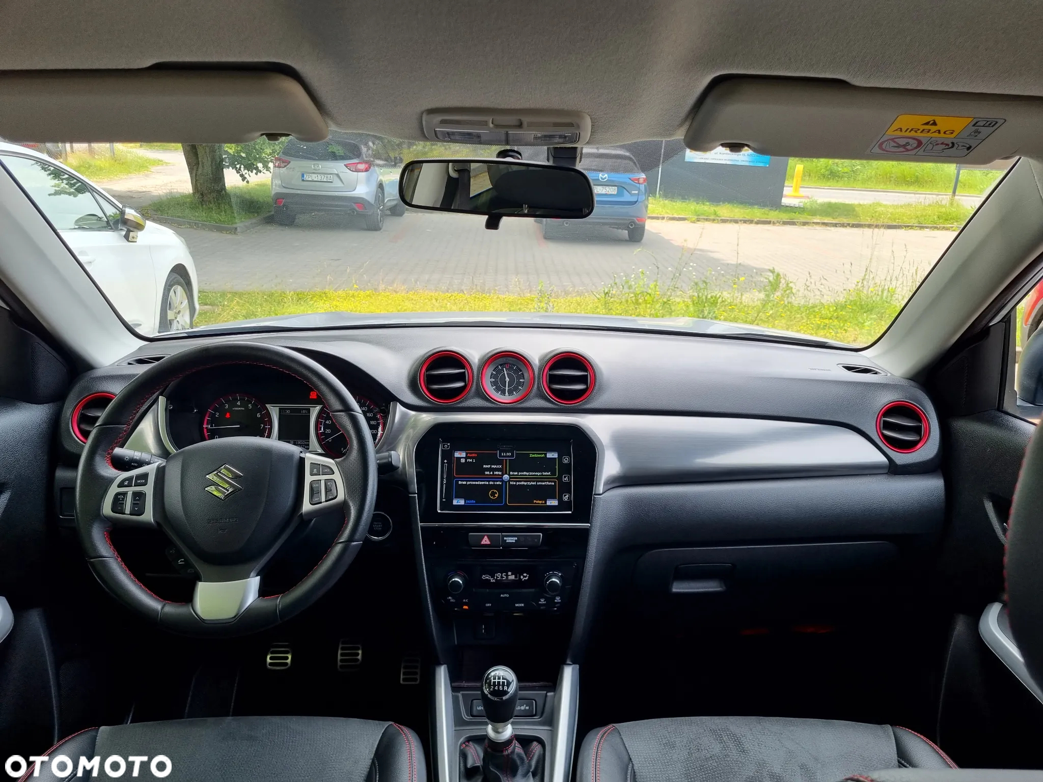 Suzuki Vitara 1.4 Boosterjet Premium 2WD - 18