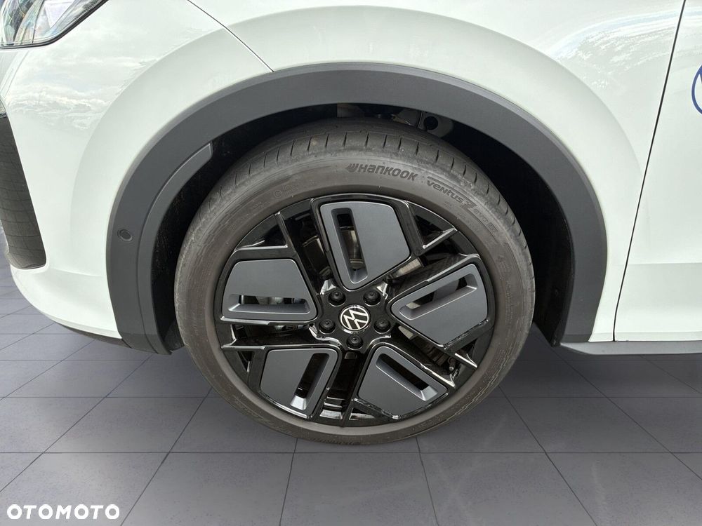 Volkswagen T-Roc - 32