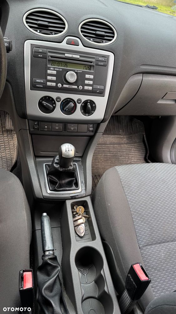 Ford Focus - 17