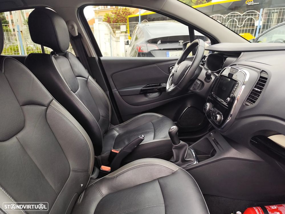 Renault Captur 0.9 TCE Exclusive XMOD - 13
