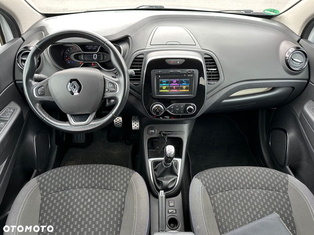 Renault Captur 1.3 TCe Intens - 23