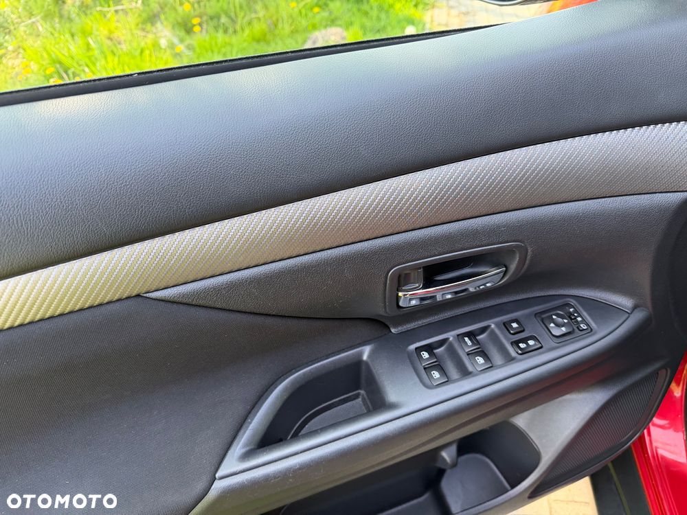 Mitsubishi Outlander 2.0 2WD CVT Diamant Edition - 24