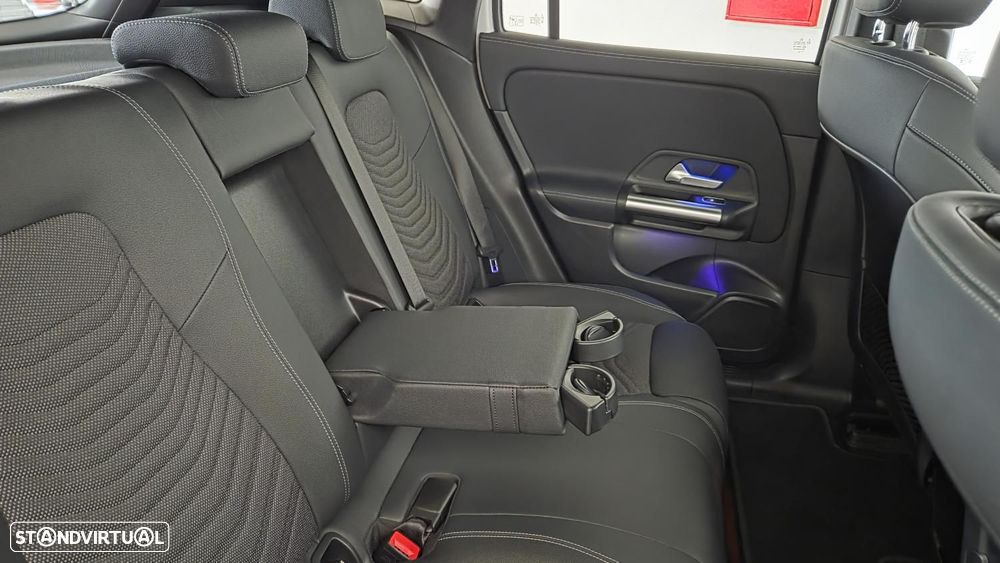 Mercedes-Benz EQA 250+ Progressive - 13