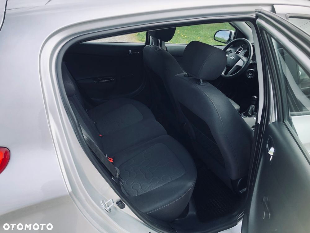 Hyundai i20 1.2 Edition Plus - 14