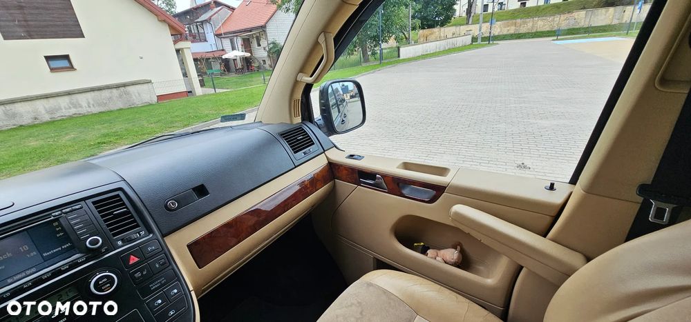 Volkswagen Multivan - 39
