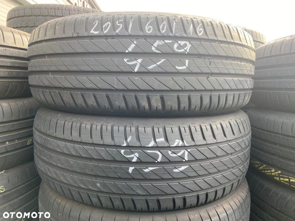 205/60/16 Kleber Dynaxer HP4_5,5mm_2szt_(459) - 2
