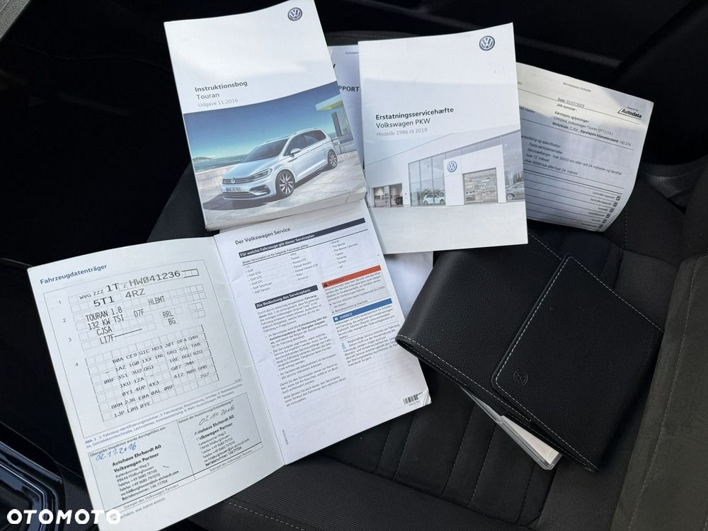 Volkswagen Touran 1.8 TSI BMT Highline DSG - 38
