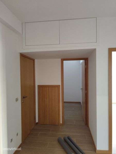 T1+1 totalmente remodelado | Rio Tinto / Areosa | 900€ | Particular - Grande imagem: 5/6