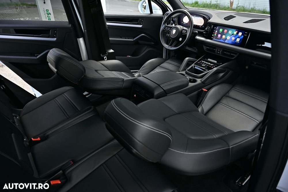 Porsche Cayenne - 5